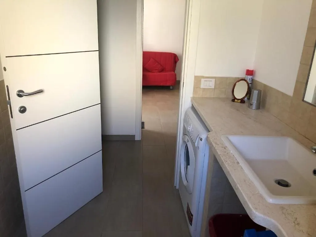 Appartamento Trilocale con cortile Budoni