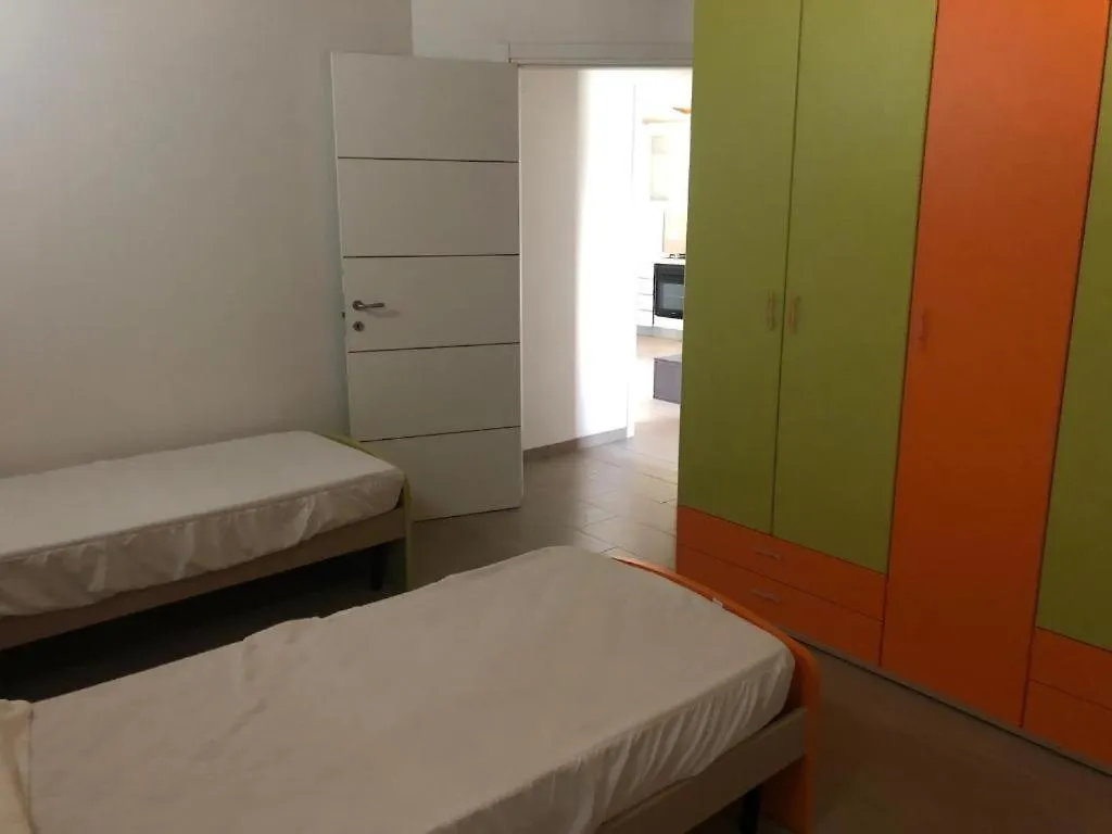 Appartamento Trilocale con cortile Budoni